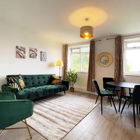 Sophie Place In Vauxhall - 3 Double Beds, 1 Sofa Bed, Spacious London Exterior photo